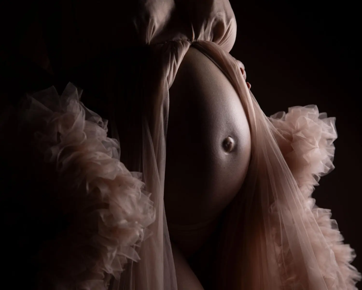 Frauen-Babybauch von SICHTart Photography